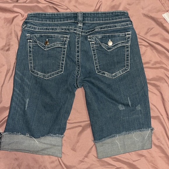 TwentyOne Jean shorts - Picture 3 of 3